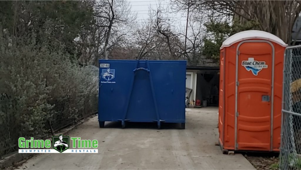 how do porta potties work